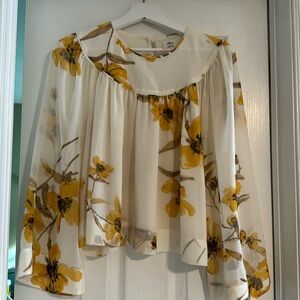 Beautiful fall spring blouse